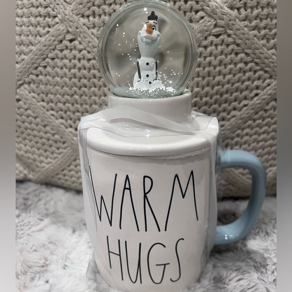 Disney x RAE Dunn Frozen Olaf Snow Globe  Warm Hugs Ceramic Mug - Picture 10 of 10
